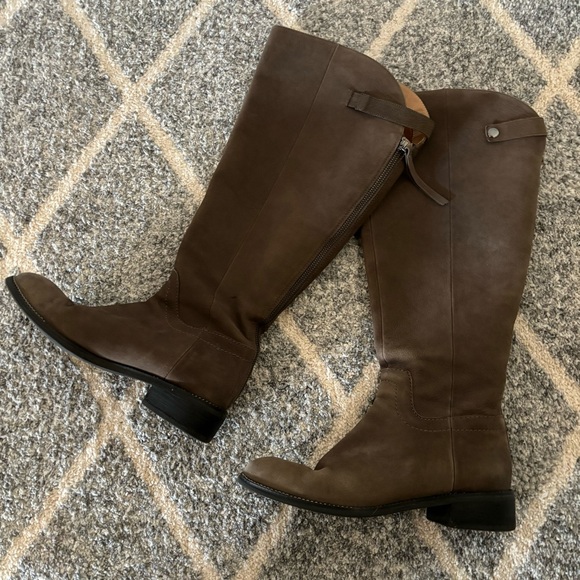 • [Franco Sarto] Suede Boots • - Picture 3 of 13